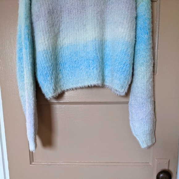 Wild Fable Soft Fuzzy Sweater Blue/Purple - Picture 5 of 5